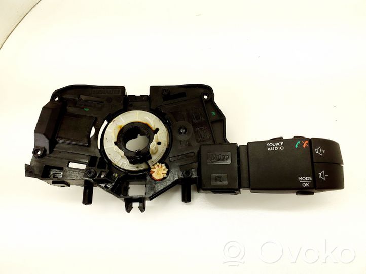 Dacia Logan II Innesco anello di contatto dell’airbag (anello SRS) 681727472R