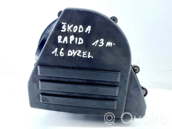 Skoda Rapid (NH) Boîtier de filtre à air 6R0129607E