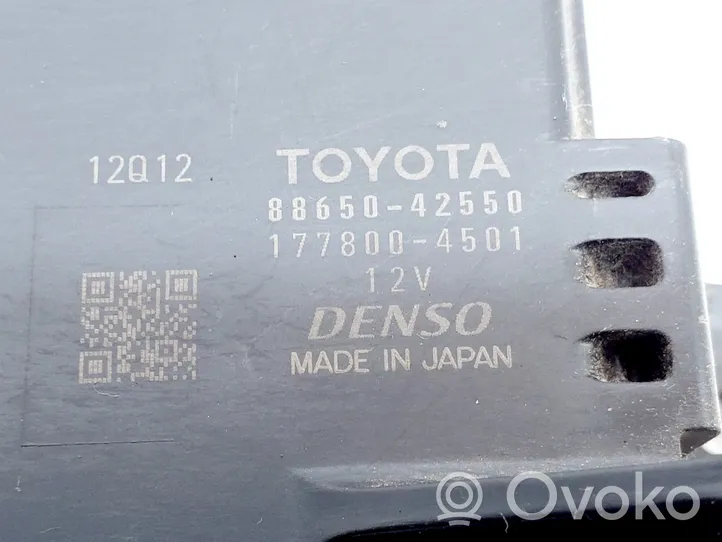 Toyota RAV 4 (XA40) Muut laitteet 8865042550