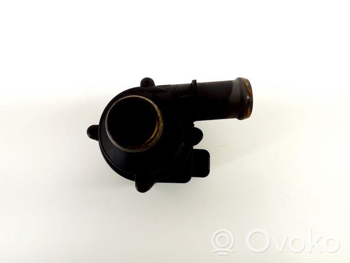 Skoda Octavia Mk3 (5E) Pompa cyrkulacji / obiegu wody 5Q0965561B