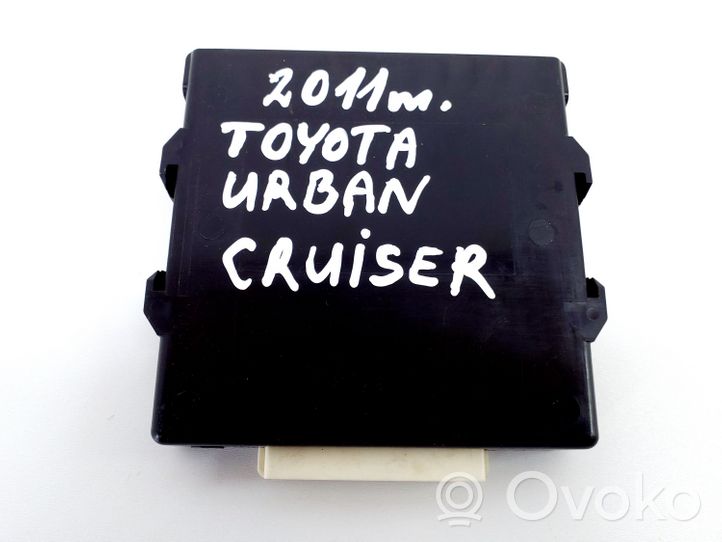 Toyota Urban Cruiser (XP110) Autres dispositifs 8963052030