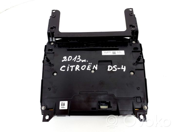 Citroen DS4 Przełącznik / Włącznik nawiewu dmuchawy 9666027777