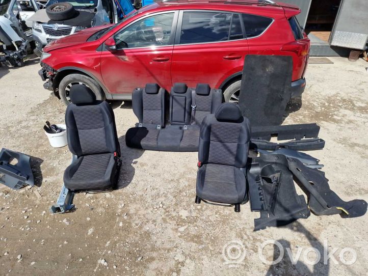 Nissan Qashqai Set interni 