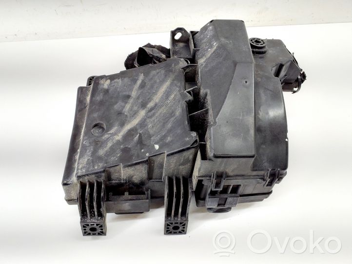 Nissan Qashqai Boîte à fusibles 24383BB50A