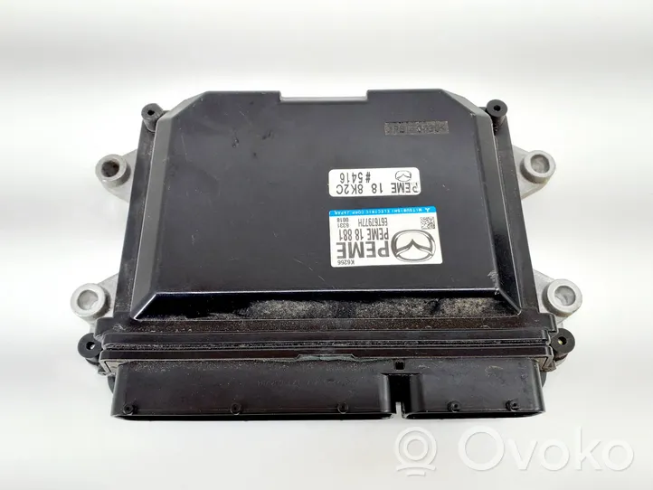 Mazda 6 Calculateur moteur ECU PEME18881