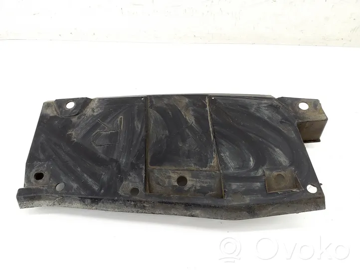 Toyota RAV 4 (XA40) Protezione inferiore 5872342010