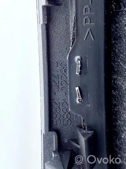 Toyota Auris 150 Drążek / Pokrętło zmiany biegów 5882102270