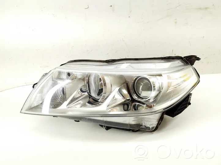 Suzuki Vitara (LY) Lampa przednia 10018097