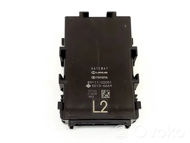 Toyota C-HR Gateway-Steuermodul 8911102051