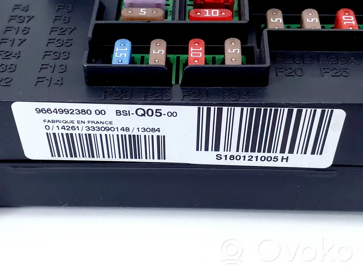 Citroen DS5 Relay mounting block 9664992380