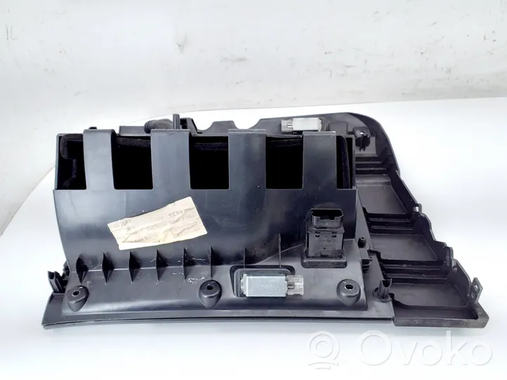 Volkswagen Sharan Glove box 7N1857114