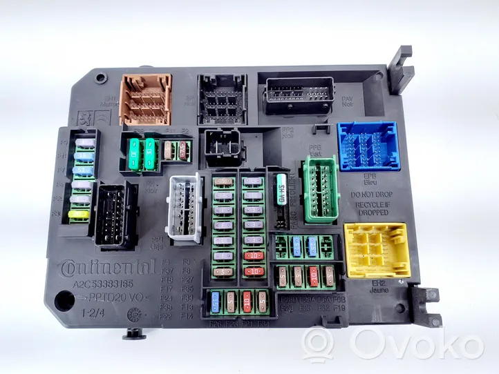 Citroen C4 Grand Picasso Relay mounting block 9806687980