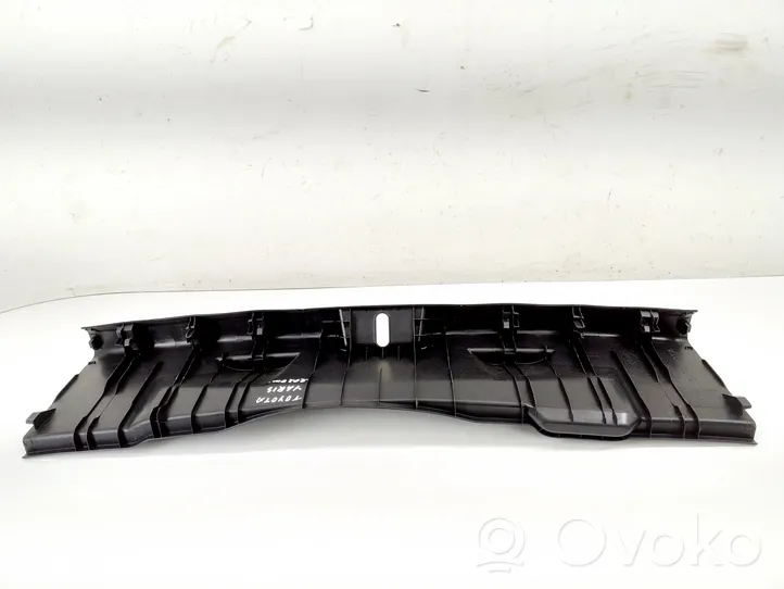 Toyota Yaris XP210 Trunk/boot sill cover protection 64716K0020