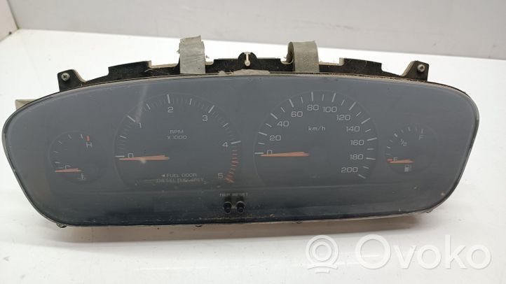 Chrysler Voyager Nopeusmittari (mittaristo) TN457990245