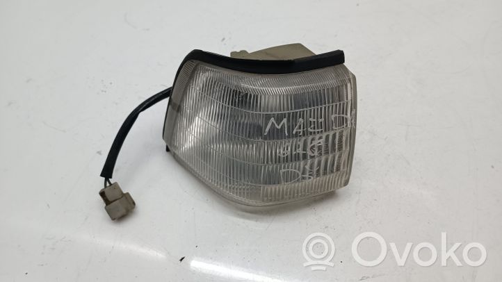 Mazda 626 Indicatore di direzione anteriore 0520542