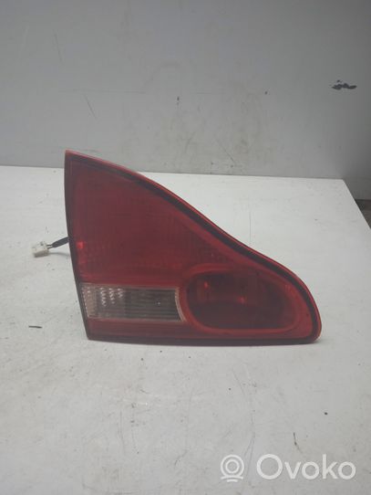 Toyota Avensis T250 Luci posteriori del portellone del bagagliaio 7654