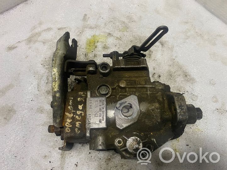 Opel Omega B1 Pompa ad alta pressione dell’impianto di iniezione 0460494197