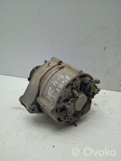 Volkswagen PASSAT B3 Alternador 050903015J