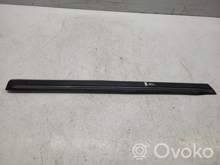 BMW 3 E30 Rivestimento portiera posteriore (modanatura) 1904772