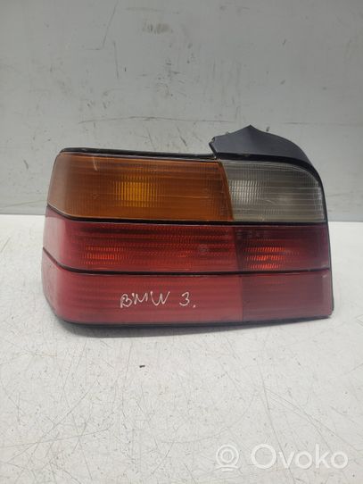 BMW 3 E36 Feux arrière / postérieurs 63259