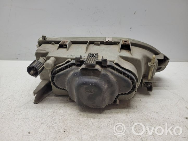 Renault 19 Phare frontale 0191005
