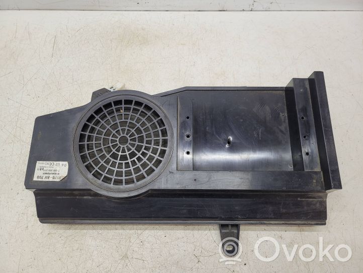 Nissan Primera Subwoofer-bassokaiutin 7606500217