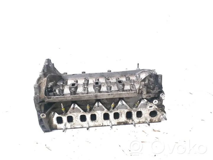 Nissan X-Trail T32 Engine head 422RRENAULT