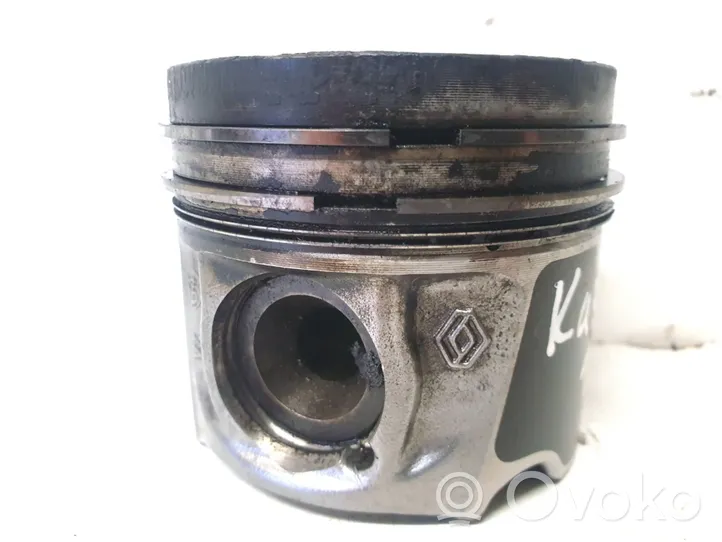 Nissan Qashqai Piston with connecting rod 080340