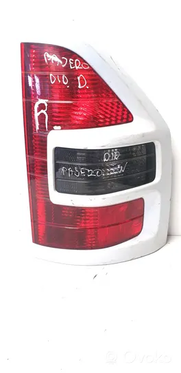 Mitsubishi Pajero Lampa tylna 