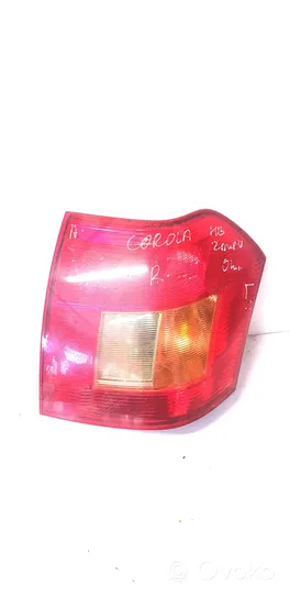 Toyota Corolla E120 E130 Lampa tylna 