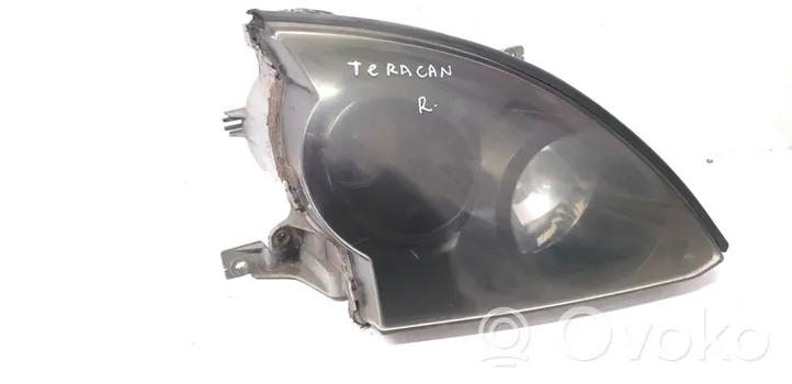 Hyundai Terracan Lampa przednia 92104H1021