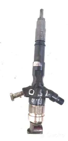 Toyota Land Cruiser (J150) Injecteur de carburant 2367030400