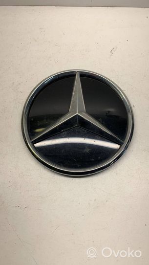 Mercedes-Benz GLC X253 C253 Logo, emblème, badge A0008881600