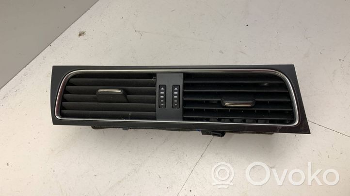 Audi A5 Grille d'aération centrale 8T1820951C