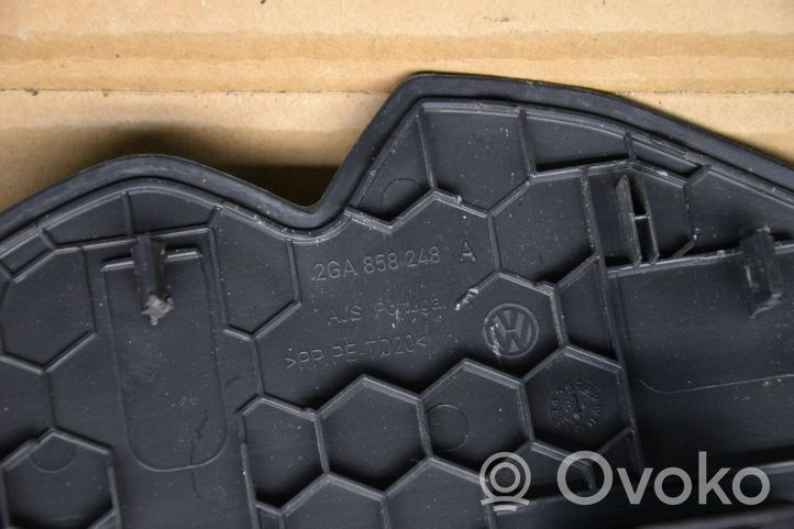 Volkswagen T-Roc Kojelaudan sivupäätyverhoilu 2GA858248A