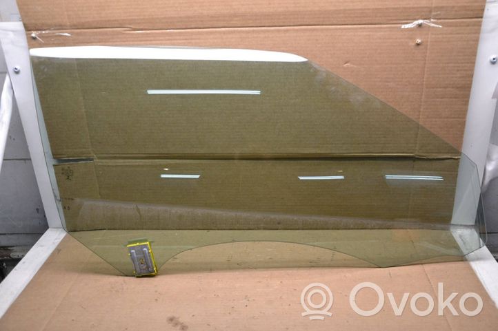 Mercedes-Benz C AMG W205 Priekšējo durvju stikls(divdurvju mašīnas) A2057250410