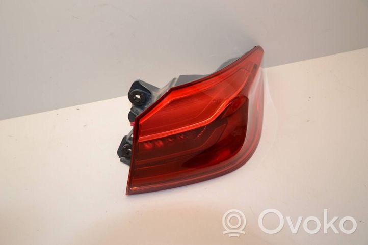 BMW 5 G30 G31 Luci posteriori 63217376464