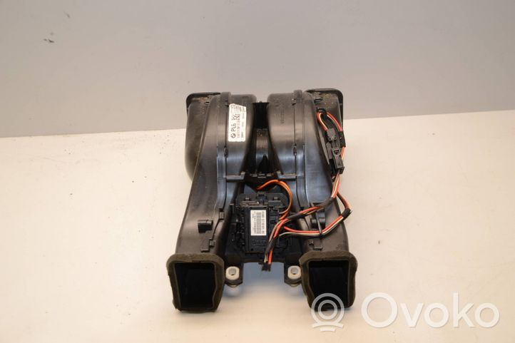 BMW 5 GT F07 Mazā radiatora ventilators 9138176