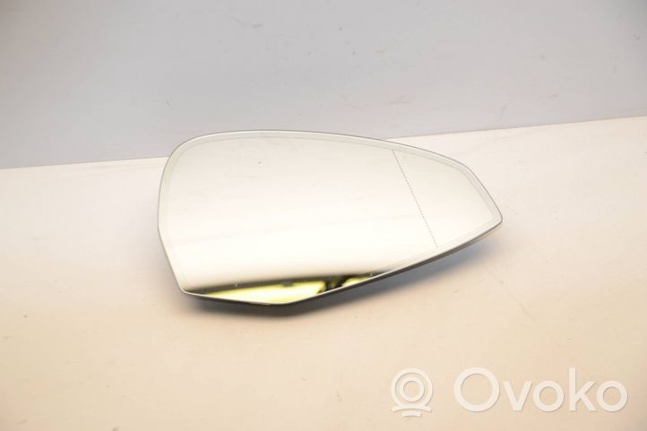 Audi A5 Verre de rétroviseur latéral 8W0857536H