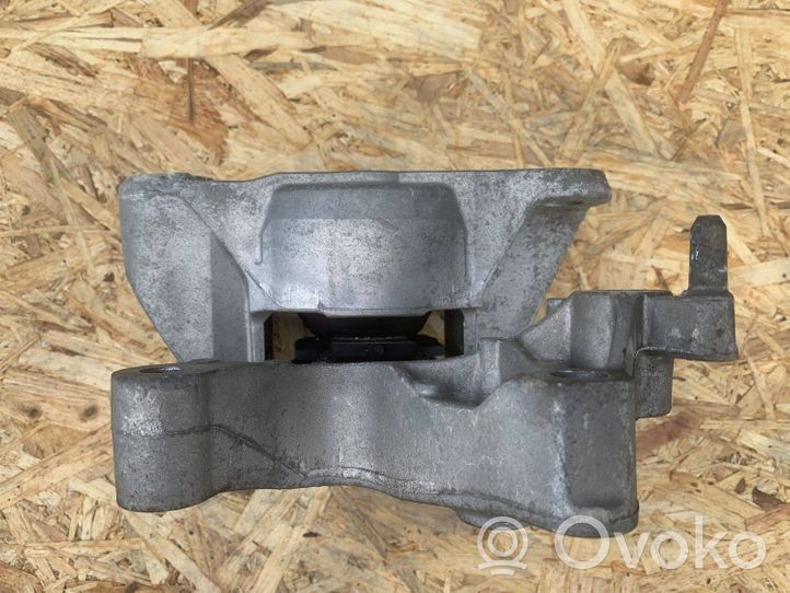 Nissan Qashqai Supporto di montaggio del motore 112104ED0D