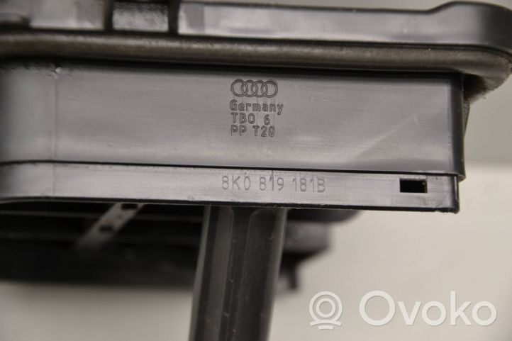 Audi A5 8T 8F Kratka wentylacyjna pod zderzakiem tylnym 8K0819181B