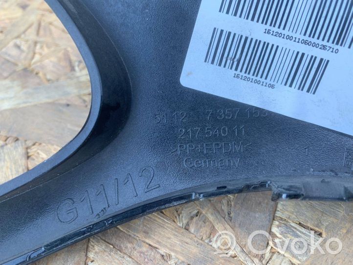 BMW 7 G11 G12 Moulure inférieure de pare-chocs arrière 7357153