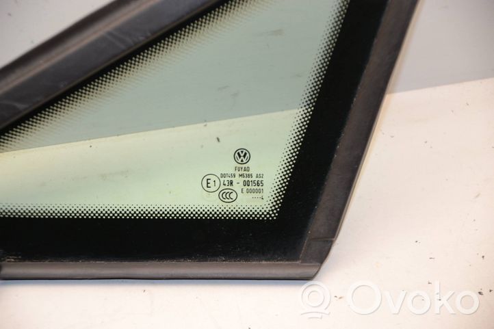 Volkswagen Golf VII Mažasis "A" priekinių durų stiklas (keturdurio) 5G0845411E
