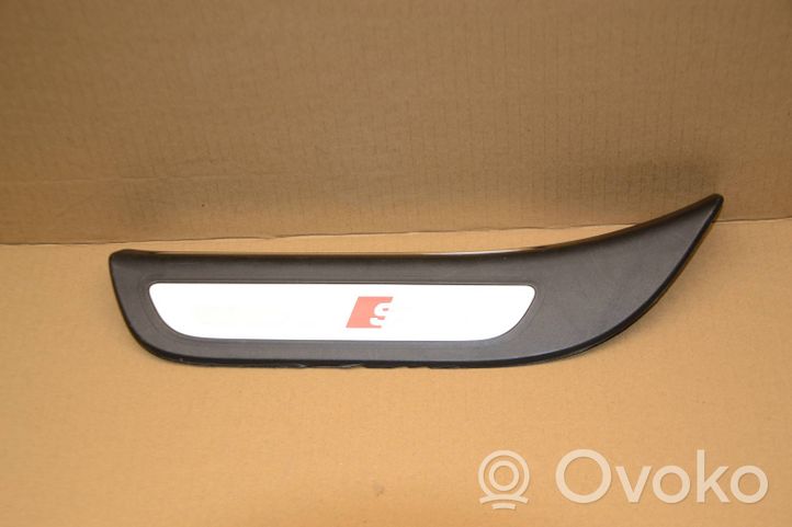 Audi Q5 SQ5 Listwa boczna 8R0853375C