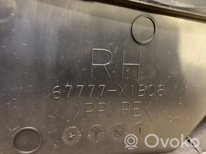 Toyota RAV 4 (XA40) Boczki / Poszycie drzwi przednich 67777X1B08