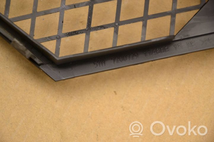 BMW 5 GT F07 Grille inférieure de pare-chocs avant 7200729