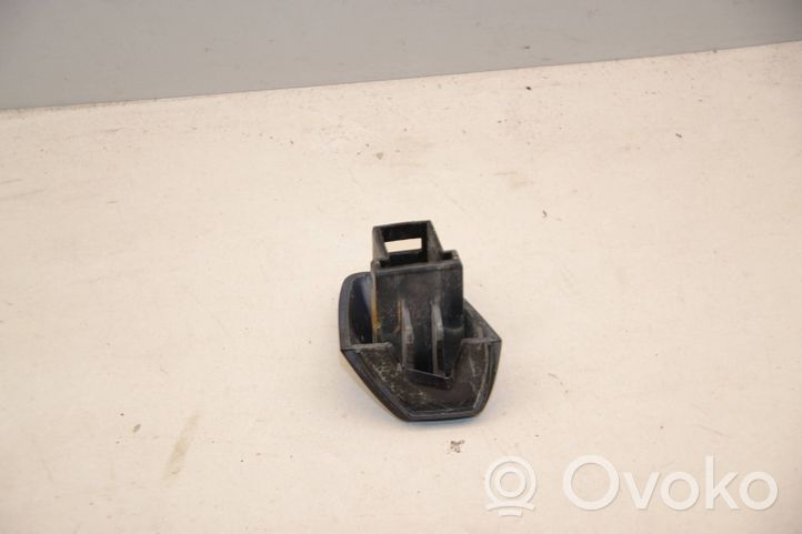 Skoda Octavia Mk3 (5E) Osłona klamki drzwi tylnych 5G0839168
