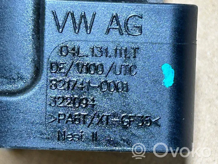 Volkswagen Golf VII Wąż / Rura intercoolera 04L145828D