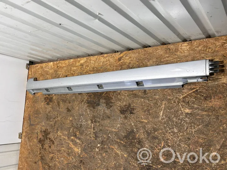 Volkswagen PASSAT B7 Sill 3AA853091C