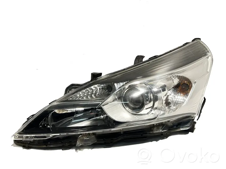 Toyota Verso Phare frontale 811700F161